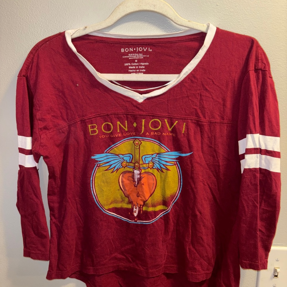 Bon Jovi Women’s Graphic Long Sleeve Tee Shirt Maroon Size Medium 100% Cotton